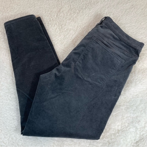 J Crew Mid-Rise Skinny Jean In Velvet - Picture 4 of 8
